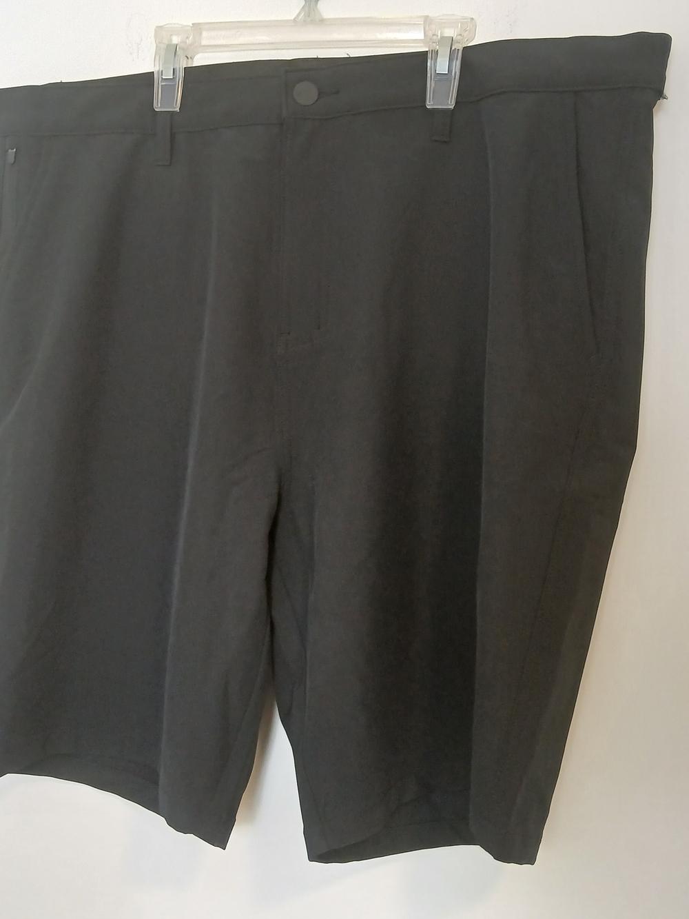 Hurley Men's Black Flat-Front Golf Shorts 40